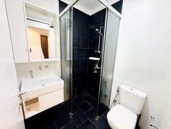 Village @ Pasir Panjang (D5), Condominium #575419321